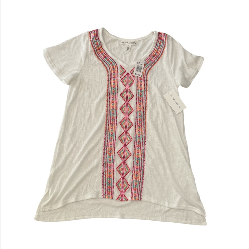 New York Laundry Blouse High Low Women's Short Sleeve V-Neck Embroidered Top S